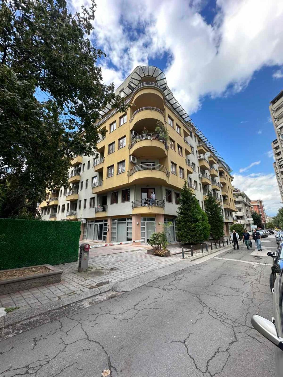 First Choice Apartment Skopje Buitenkant foto